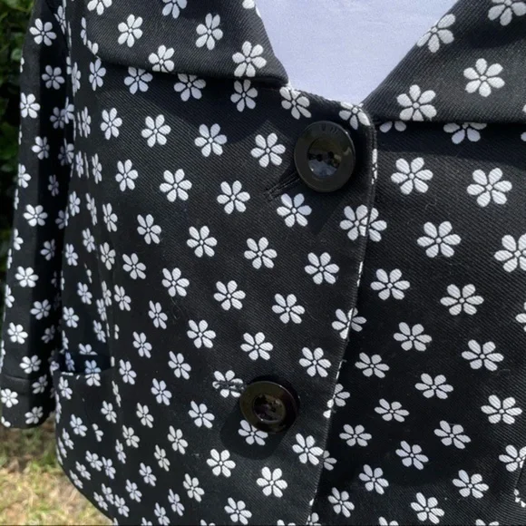W BY WORTH Black White Floral Blazer 6 - Picture 7 of 13